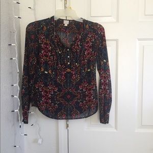 Nice floral long sleeve blouse